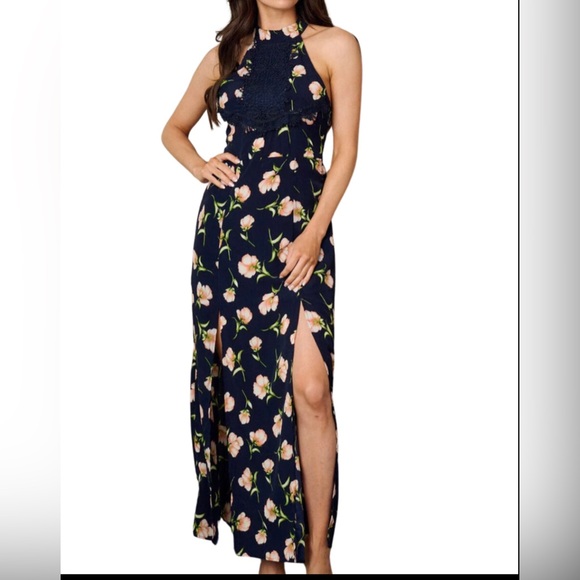 NEW ITOO Women's Stunning Sleeveless Floral Maxi Dress with Front Slit - Picture 1 of 2